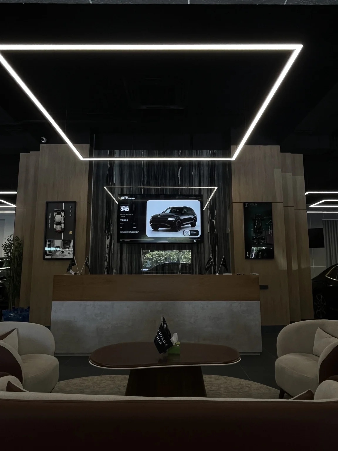 Auto Sale Umar showroom